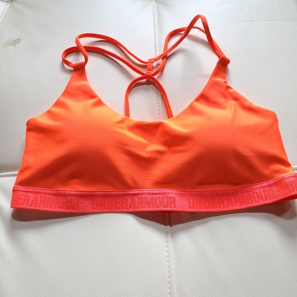 MD Under Armour sports bra